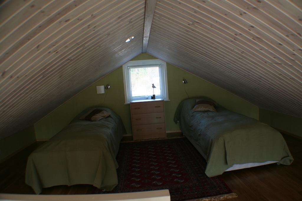 Sjoestaelle Gudoe Villa Vendelso Room photo